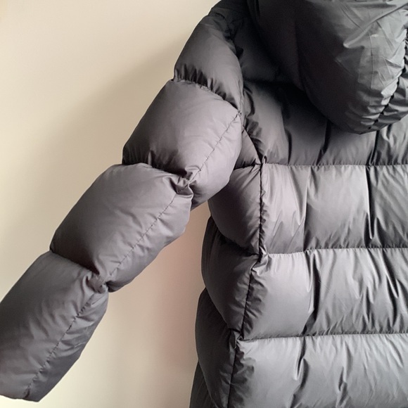 SOLD Babaton The Duvet Puffer Mid 700 Down-Filled Black Large - Picture 10 of 16